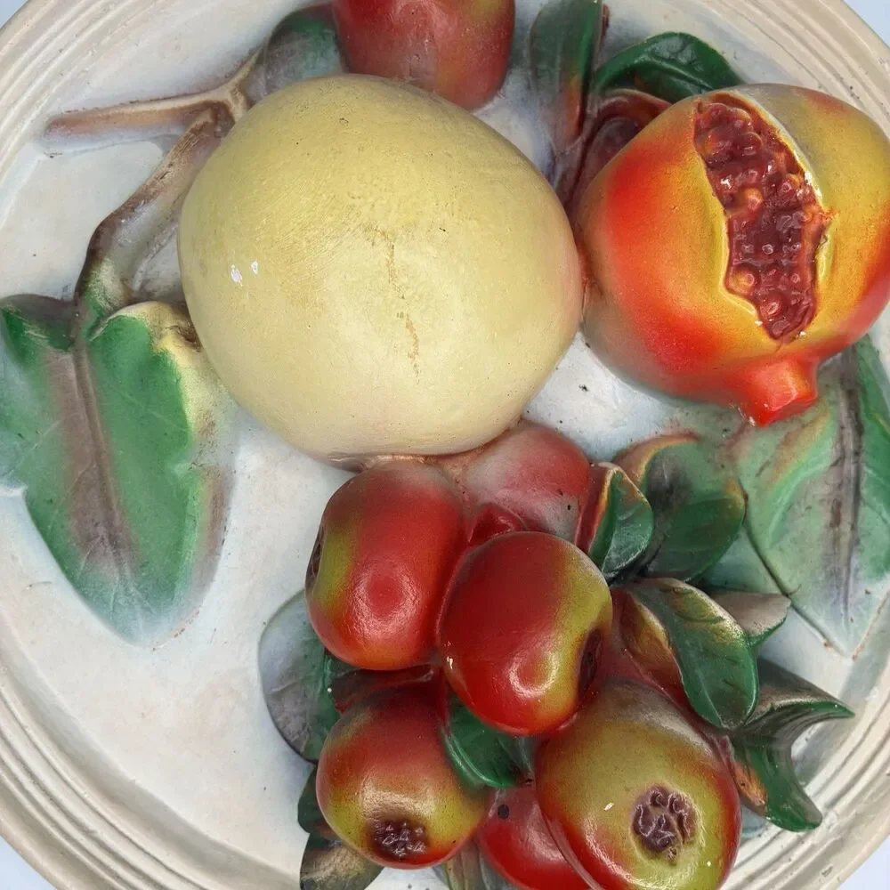 Vintage MCM 14” Large Round 3D Chalkware Fruit Wall Decor/Plaque Grannycore